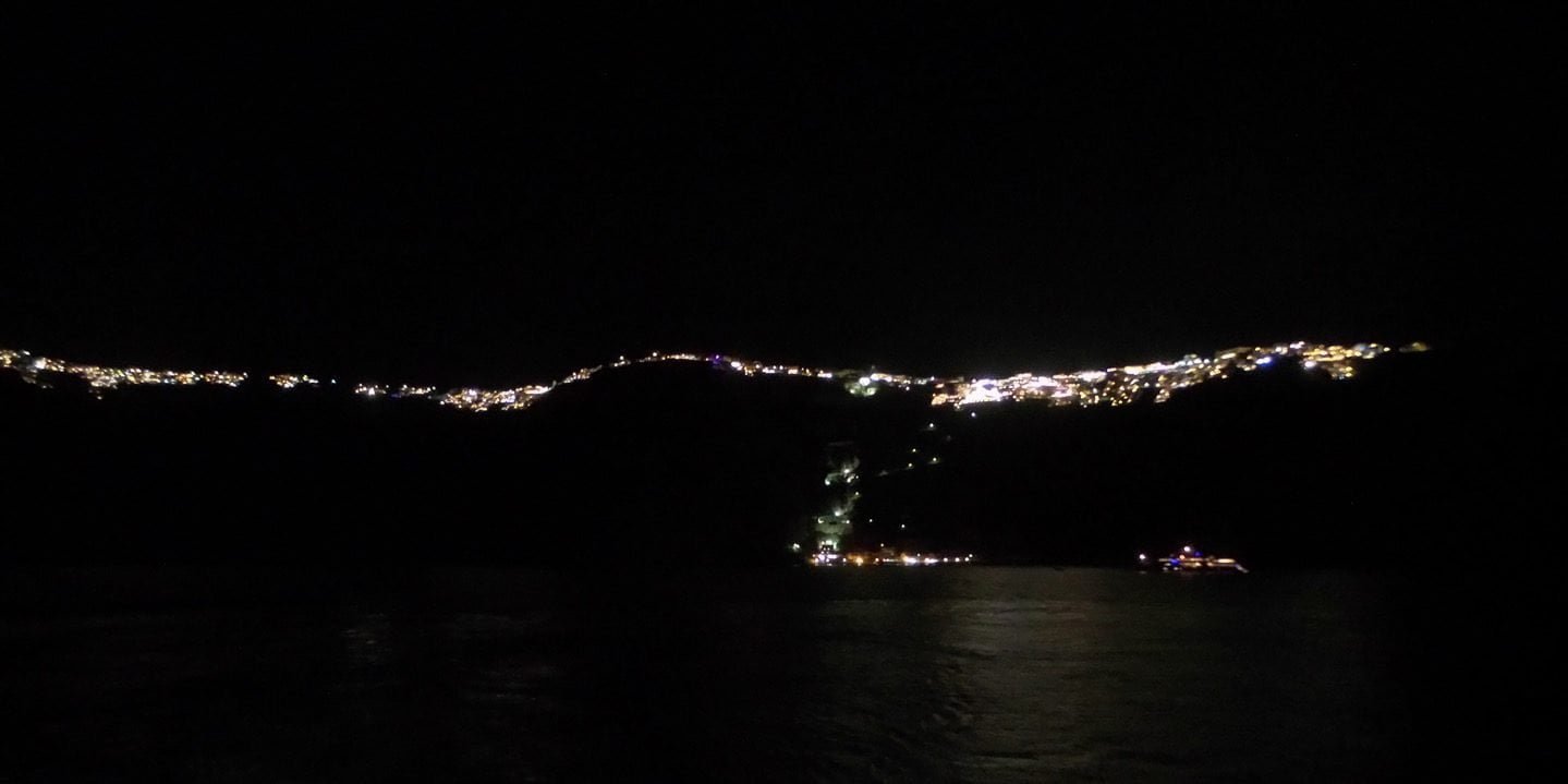Anochecer en Santorini