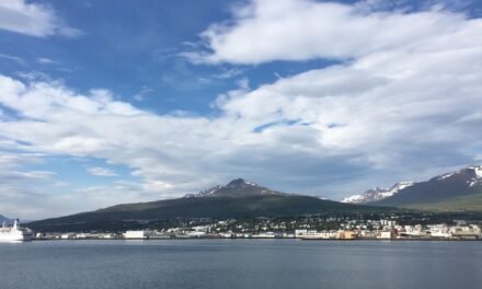 Escala en Akureyri