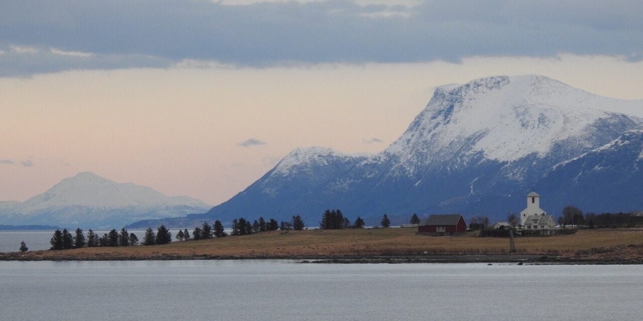 Hurtigruten en invierno. Día 2: Florø – Kristiansund