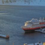 ¿Es Hurtigruten un crucero?