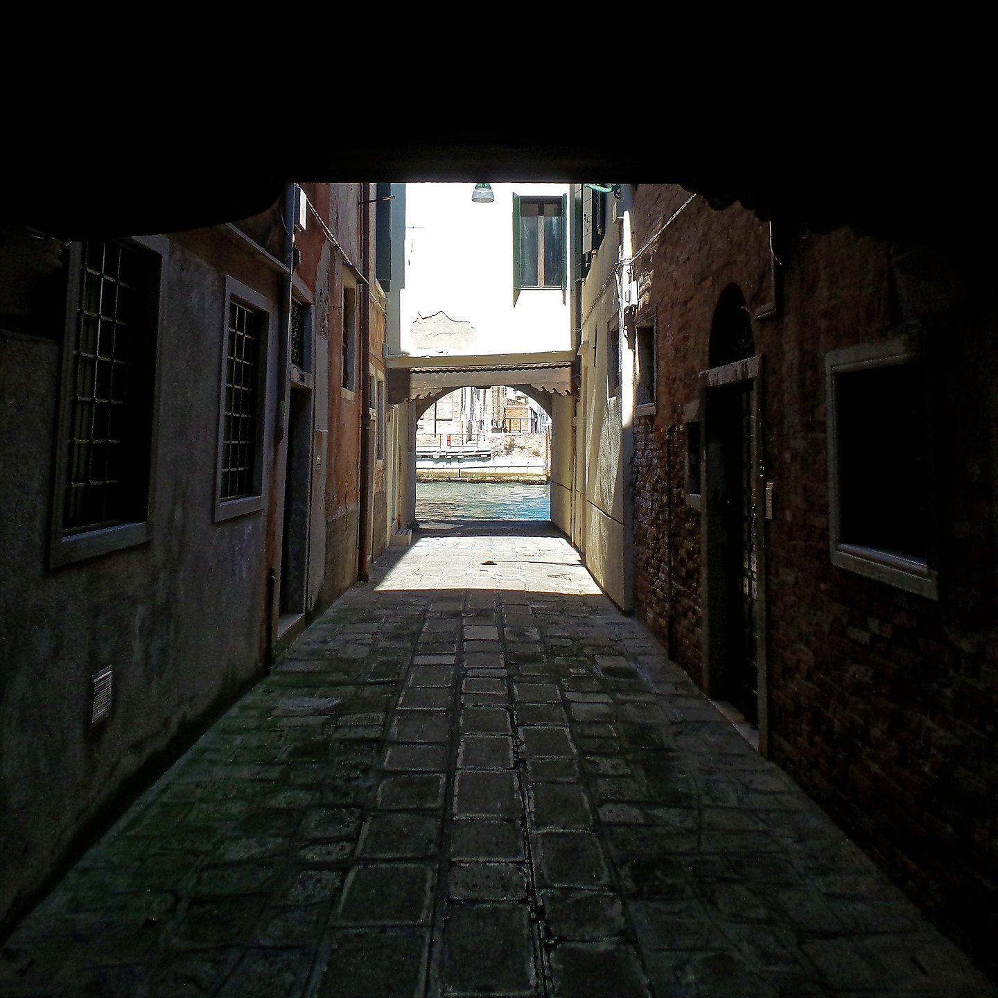 Un tranquilo paseo por Cannaregio.