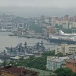 El Maasdam atracado en Vladivostok
