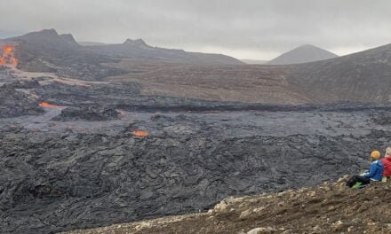 Explorando el nuevo volcán de Islandia