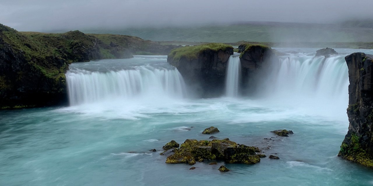 Un viaje por las cascadas más bellas de Islandia
