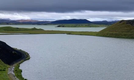De Varmahlíð a Reykjahlíð