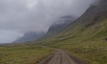 Ketildalavegur, en la orilla sur del Arnarfjörður