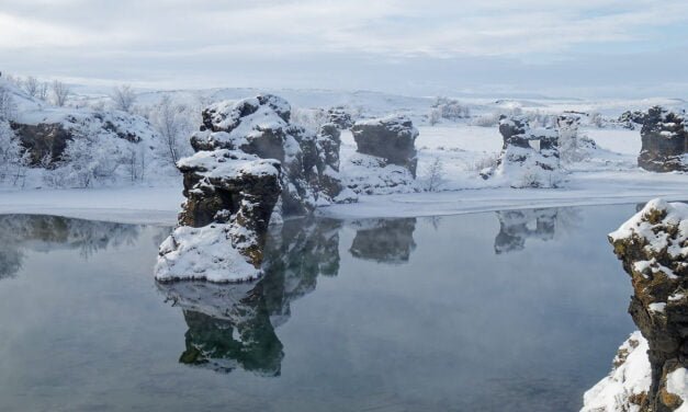 Un paseo invernal por Hofði