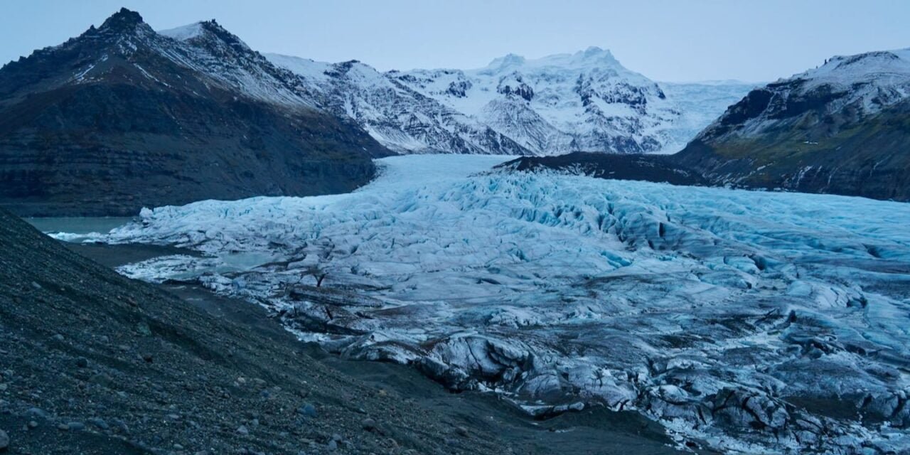 El Svínafellsjökull en invierno