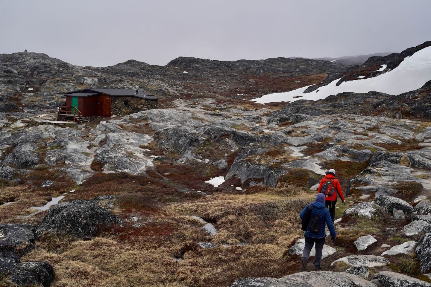 Llegando al café Asimut