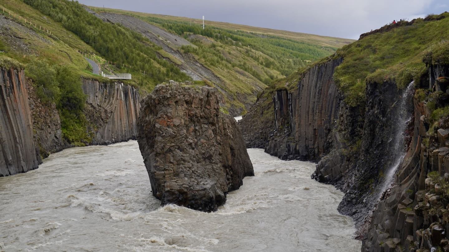 El Jökulsá á Dal aguas abajo de Stuðlagil