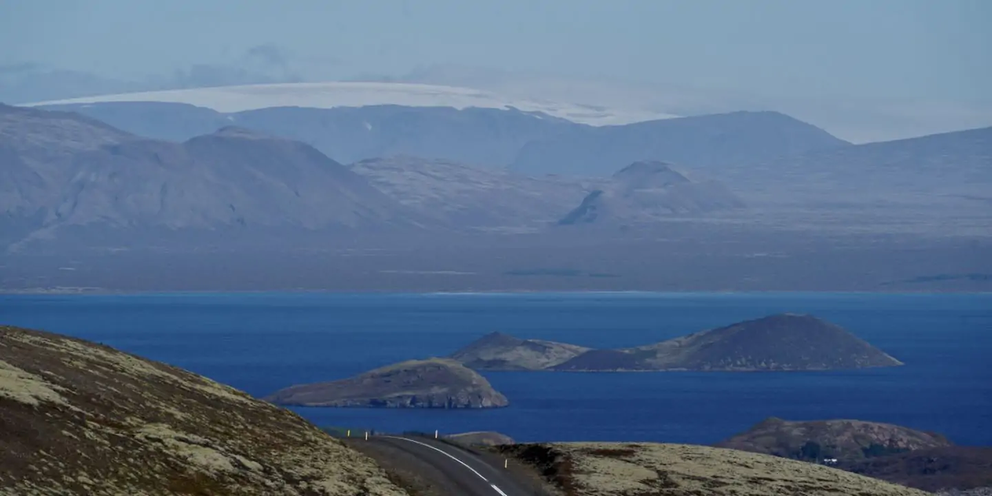 De Bifröst a Grindavik